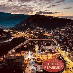 4* Отель Republika